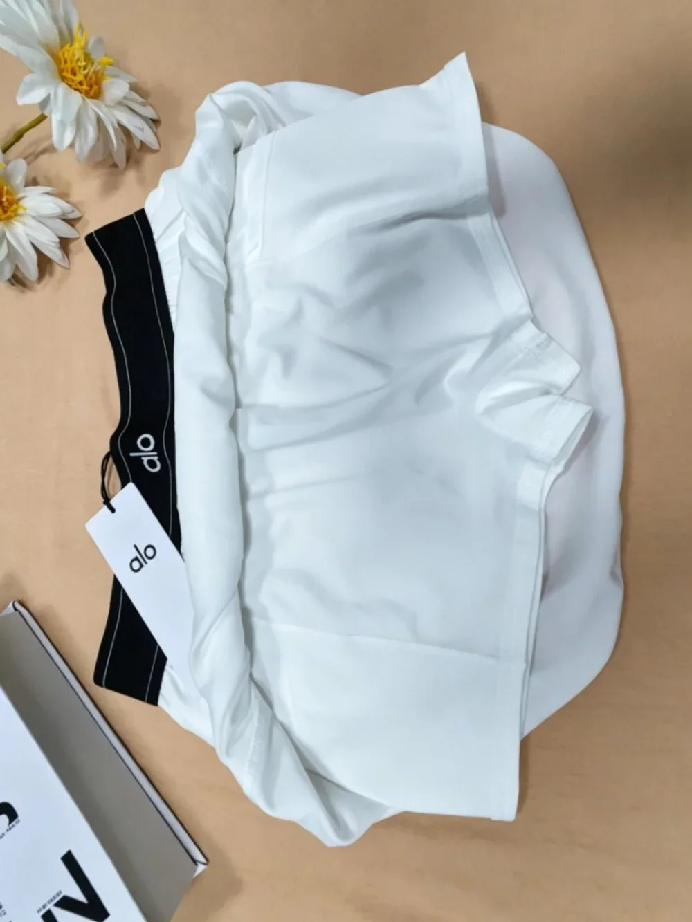 🤍NWT ALO Yoga Match Point Tennis Skirt White🎾Built-In Shorts